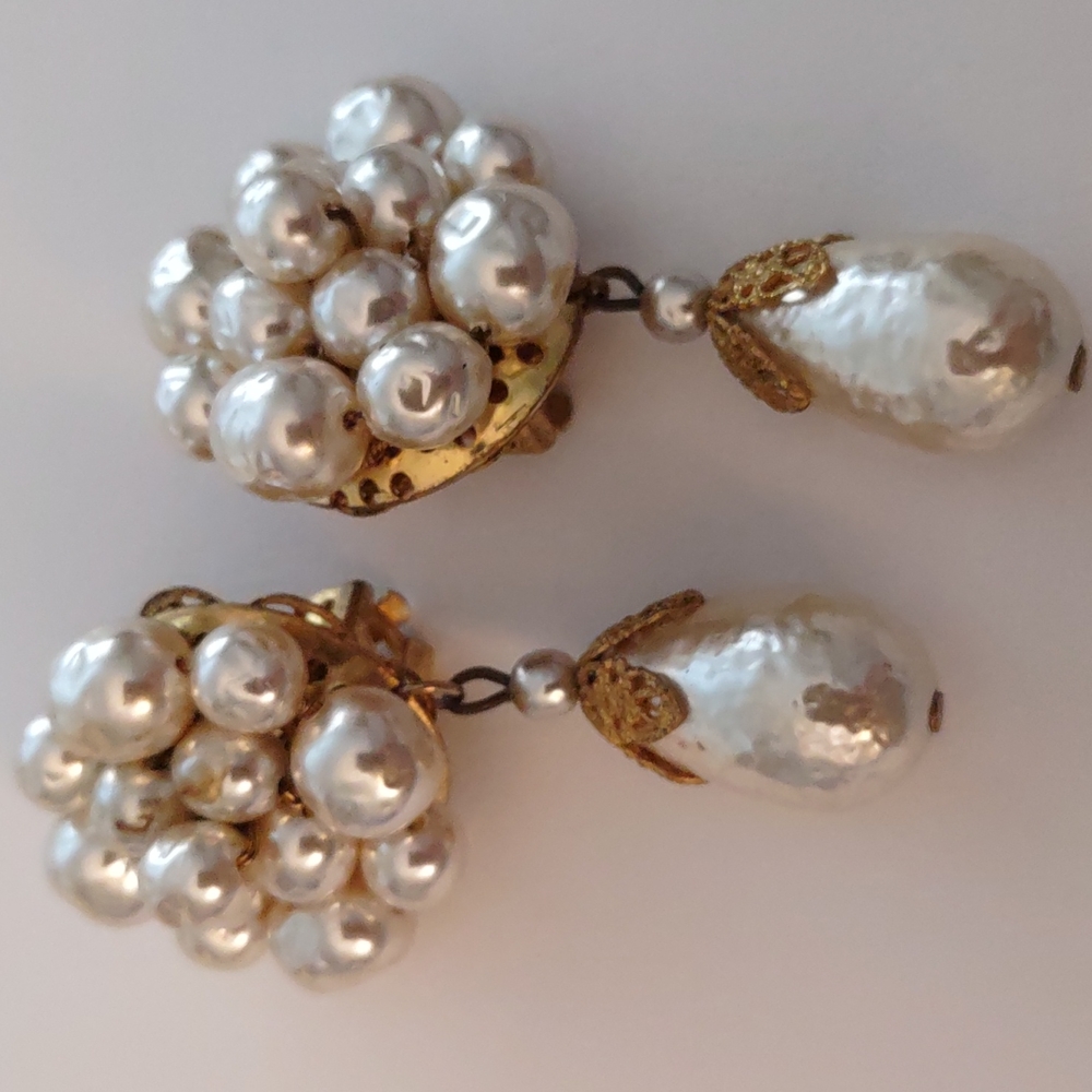 Costume Faux Pearls & Gold Earrings